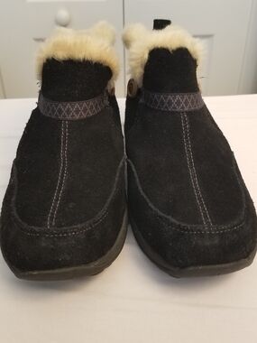 Easy Spirit Black  Suede Bootie Fuax Fur Ladies Size 8.5M Essklift